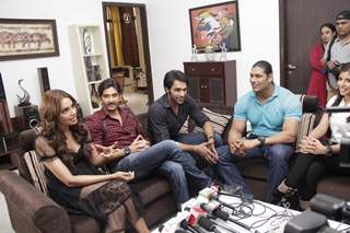 Bipasha Basu Meet Star Plus Show Arjun