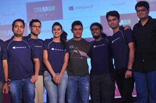 Aamir Khan pose during the felicitates winners of the Microsoft- Talash contest