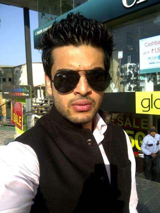 Karan Kundra from Gumraah Set