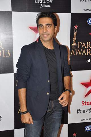 Ashely Lobo at Star Parivaar Awards 2013