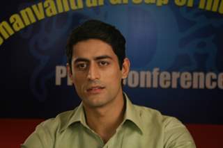 Mohit Raina in the show Chehra