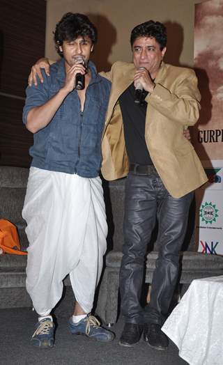 Sonu Nigam and Anand Raj Anand perform at the event