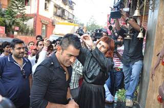 Launch of Sapna Bhavnani's Mad O Wot Hair Temple by Mahendra Singh Dhoni