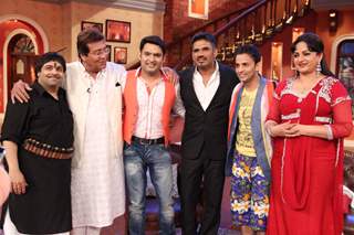Promotion of Koelaachal at Comedy Nights With Kapil