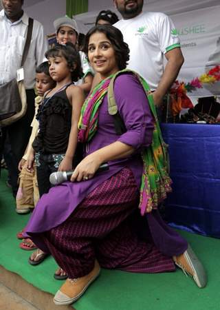 Vidya Balan Promotes Bobby Jasoos in Kolkatta