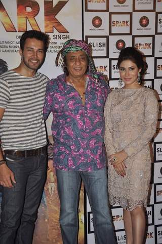 Rajneesh and Mansha poses with Ranjeet at the Trailer Launch of Spark