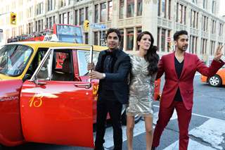 Kunal Nayyar, Isabelle Kaif & Vinay Virmani at the Premiere of Dr. Cabbie in Canada