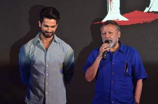 Pankaj Kapoor adressing the audience at the Book Launch of Haider, Omkara and Maqbool