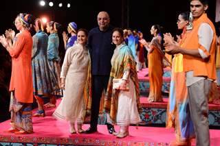 Tarun Tahiliani showcases his collection at Wills Lifestyle India Fashion Week Day 1