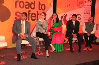 Karisma Kapoor and Anil Kumble snapped at the Promotion of Road to Safety Campaign