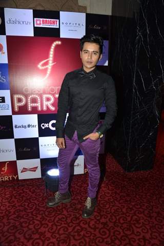 Aditya Singh Rajput poses for the media at the D fashion.tv Party