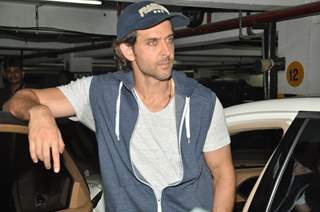 Hrithik Roshan poses for the media at the Special Screening of Bang Bang for Kids