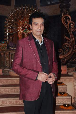 Dheeraj Kumar poses for the media at the Launch of Singhasan Battisi