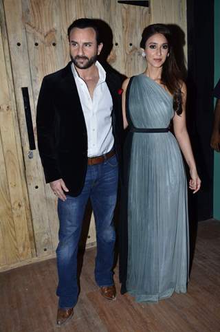 Saif Ali Khan poses with Ileana D'Cruz at the Promotions of Happy Ending on Ajeeb Dastaan Hai Ye