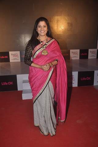 Renuka Shahane poses for the media at the Launch of Mere Rang Mein Ranganewali