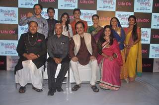 Team of Mere Rang Mein Ranganewali poses for the media at the Launch