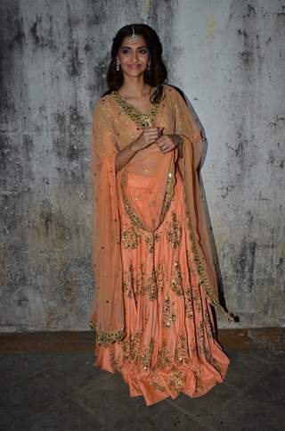 Sonam Kapoor poses for the media at the Music Launch of Dolly Ki Doli