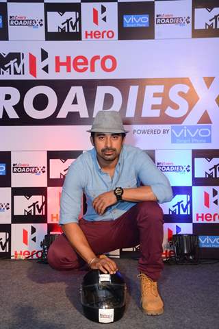 Rannvijay Singh poses for the media at the Press Conference of MTV Roadies X2