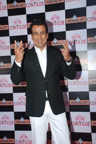 Ronit Roy poses for the media at the Completion of 400 Episodes of Adaalat