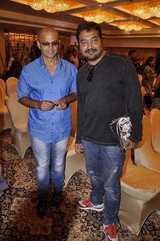 Nasir Kazi poses with Anurag Kashyap at Dinesh Raheja and Jeetendra Kothari's Book Launch
