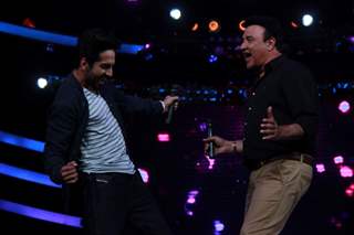 Anu Malik and Ayushmann perform at the Promotions of Dum Laga Ke Haisha