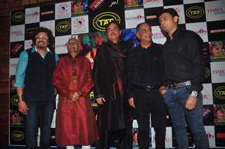 Celebs pose for the media at Sonu Nigam and Bickram Ghosh's Album Launch
