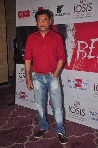 Ken Ghosh poses for the media at GR8 Beti Bash