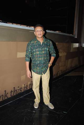 Anu Kapoor at the Premier of Dharam Sankat Mein