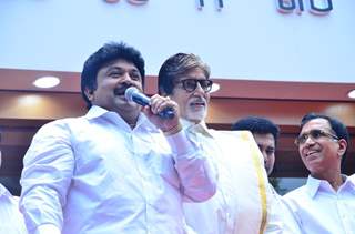 Prabhu Ganesan interacts with the audience at the Launch of Kalyan Jewellers Showroom in Chennai