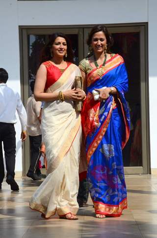 Sonali Bendre, Gayatri Joshi Snapped at a Wedding