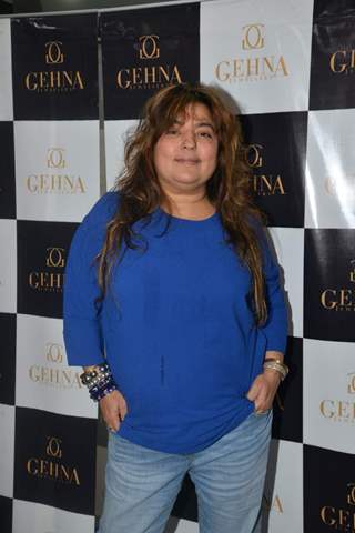 Dolly Bindra at Shaina NC's Collection Launch for Gehna