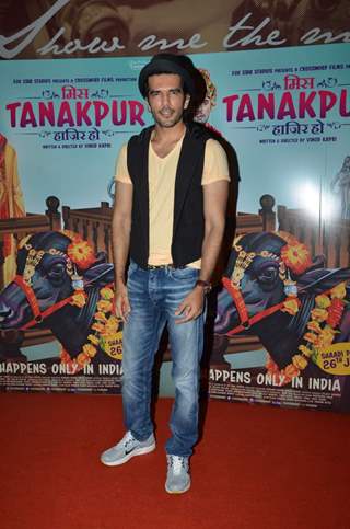 Taher Shabbir at Premiere of Miss Tanakpur Haazir Ho