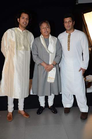 Amjad Ali Khan Shoots for Vande Mataram