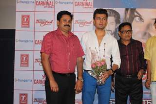 Sonu Niigam and Agam Kumar Nigam at &quot;Kya Batau&quot; Song Launch