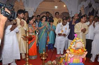 Balika Vadhu Lead Toral Rasputra Visits Andheri Ganesh Pandal