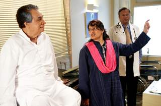 Kader Khan On Set of 'Hogaya Dimaagh Ka Dahi'