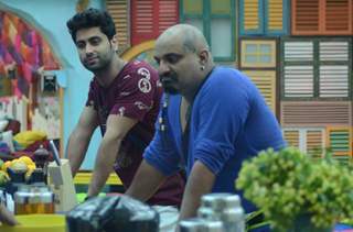 Arvind Vegda and Ankit Gera in Bigg Boss Nau - Day 1