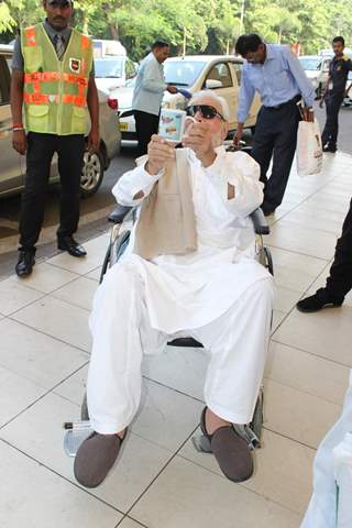 Kader Khan Snapped at Airport