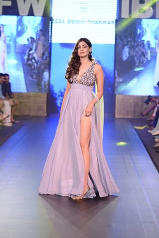 Pooja Gupta Walks the Ramp at India Beach Fashion Week Day 3