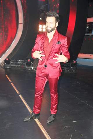 Rithvik Dhanjani at Grand Finale of 'I Can Do That'