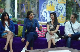 Deepika Spending Time with Housemates in Bigg Boss 9- Double Trouble