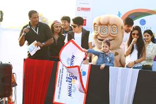 Darsheel Safary, Avneet Kaur and Harshaali Malhotra at Mumbai Juniorthon