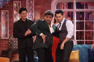 Johny Lever and Varun  Dhawan on CNWK for promotions of 'Dilwale'