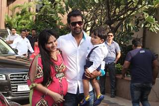 Shabbir Ahluwalia and Kanchi Kaul at Arpita Khan's Baby Shower