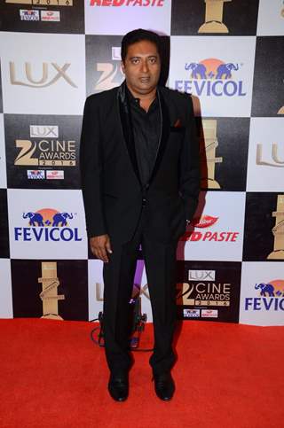 Prakash Raj at Zee Cine Awards 2016