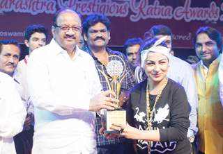 HARD KAUR honoured at the Maharashtra Ratna Awards