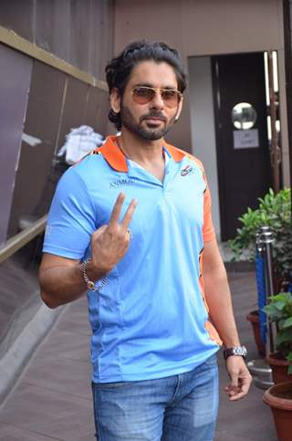 Sikandar Kharbanda at Box Cricket League Bash