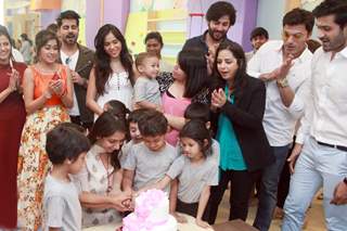 Tina Dutta, Shashank Vyas, Rishina Khandari, Gunjan Utreja, Mrunal Jain at NGO Dilkhush