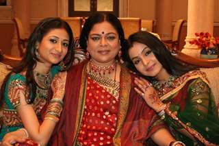 Preeti with snehalata and Summi