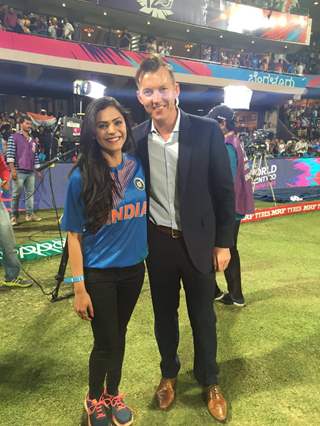 Anuja Sathe ith Brett Lee at ICC T20 World Cup